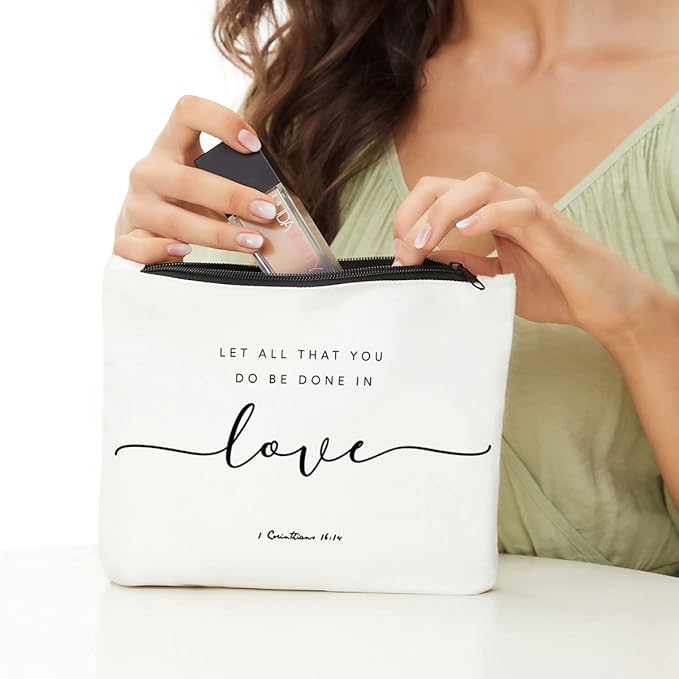 JIUWEIHU Christian Gifts for Women, Religious Gifts for Women-You Do Be Done in Love 1 Corinthians 16:14 - Inspirational Quote Bag, Religious Faith Decor Christian Quote Bible Scripture Makeup Bag