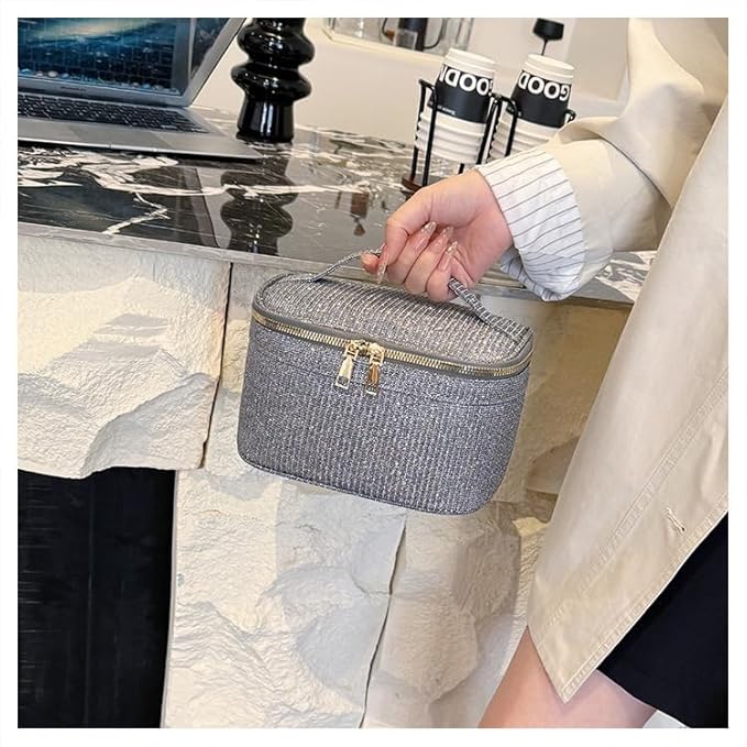 EURYNOME Makeup Bag with Custom Letter R, Water-Resistant Travel Organizer Pouch, (8.3x5.1x5.1 Inch) Cosmetic Case for Women