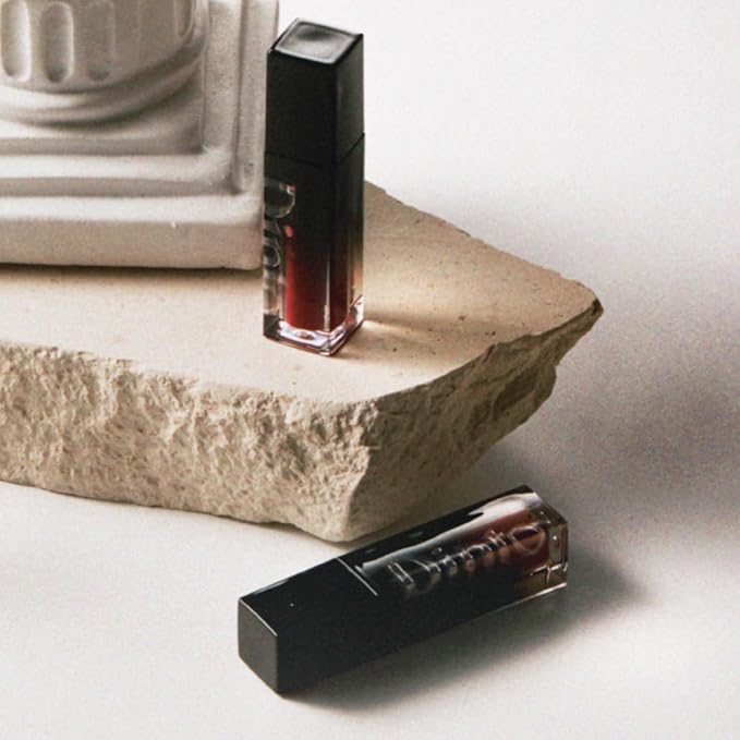 DINTO Blur-Glowy MINI Lip Tint (260 Imperator) - Glossy Finish, Hydrating, Long Lasting, Lightweight Texture, Non-Sticky, Vegan & Cruelty-Free, Korean makeup (11 colors)