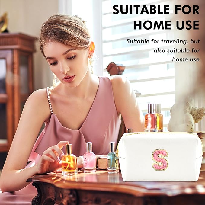 Initial Makeup Bag Personalized Preppy Travel Small Cosmetic Bag Cute PU White Chenille Letter Makeup Pouch for Purse Waterproof Zippered Toiletry Organizer for Women Girls Kids Friends (S)