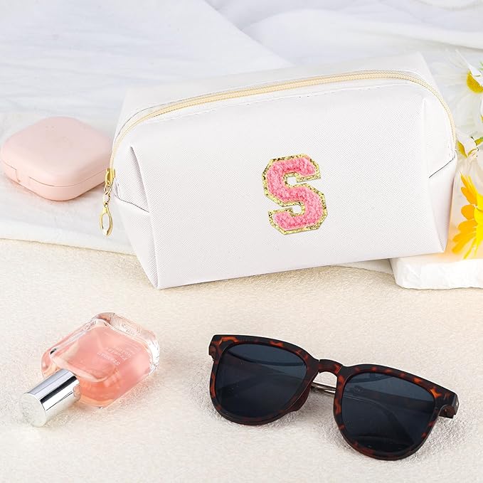 Initial Makeup Bag Personalized Preppy Travel Small Cosmetic Bag Cute PU White Chenille Letter Makeup Pouch for Purse Waterproof Zippered Toiletry Organizer for Women Girls Kids Friends (S)