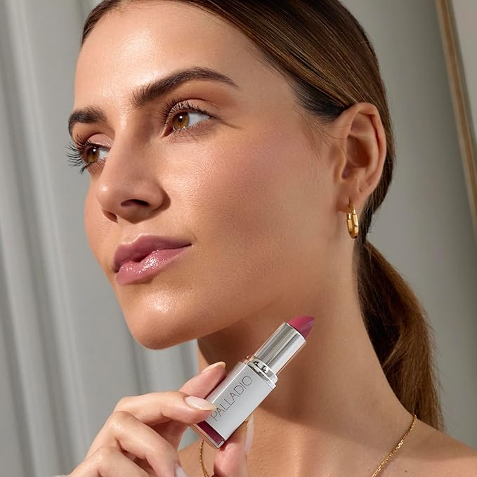 Palladio Herbal Lipstick, Rich Pigmented and Creamy, Infused with Aloe Vera, Chamomile & Ginseng, Prevents Lips from Drying, Combats Fine Lines, Long Lasting Lipstick, Smokey Rose
