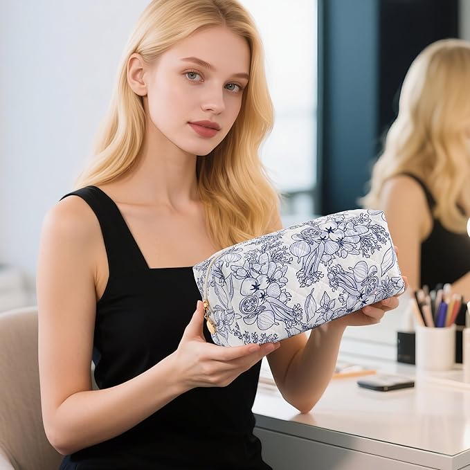 Makeup Bag Travel Toiletry Bag for Women, Small Cosmetic Bags Cute Quilted Cotton Makeup Pouch for Purse Emergency Bag for School Floral Pencil Case Accessory Bag, Light Cyan