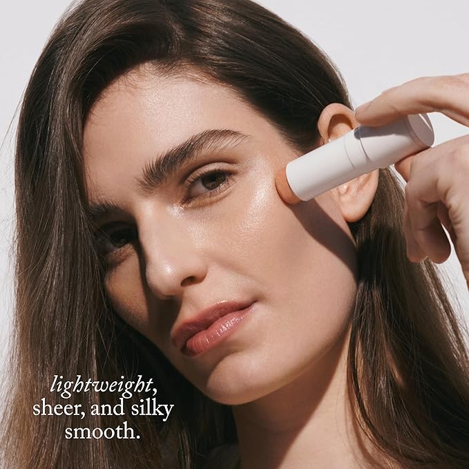 goop Beauty Glow Skin Highlighter Stick | Multi-Use Highlighter with Pearlescent Glow | Amino Acid & Micropearl Blend | Makeup and Skincare | Sunny: Cool-Toned Bronze | 0.28 oz