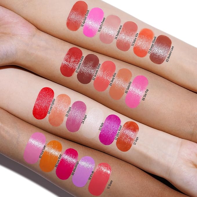 Oulac Moisture Peach Nude Lipstick - 2 in 1 Shimmer Lipstick & Lip Balm, Shimmer Soild Lip Gloss, Lightweight Smooth, Natural Look Best for Dry, Cracked and Chapped Lips, Vegan 2.2g/0.07oz (S05)