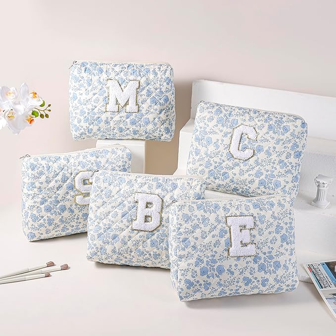 Alphabet Makeup Bag Cosmetic Bag for Women, Christmas Gifts for Age 11-18, Personalized Floral Coquette Travel Bag, Trendy Stuff Zipper Make Up Pouch Organizer Bag (Blue Floral M)