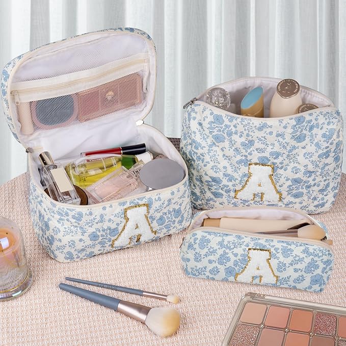 Initial Makeup Bag Set, Personalized Quilted Makeup Bag, Large Floral Cosmetic Bag for Women, Cute Cotton Custom Make up Bags, Flower Travel Toiletry Bag Teen Girl Gift Blue Flower K